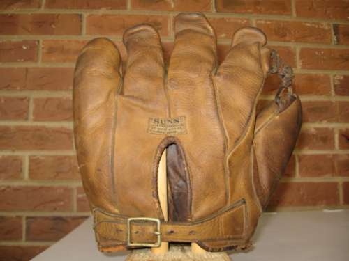 Dick Bartell Suns Back